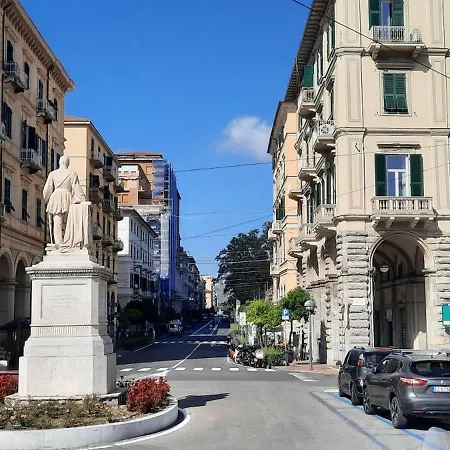 Διαμέρισμα Ferry House Two *