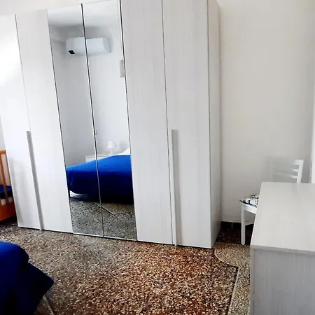Apartment Ferry House Two La Spezia