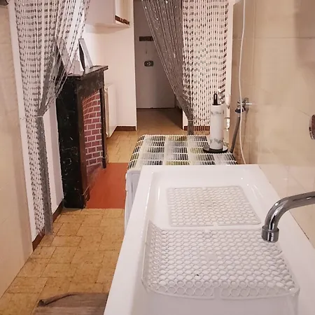 Apartment Ferry House Two La Spezia