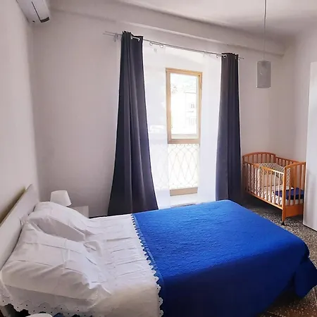 Ferry House Two Διαμέρισμα *